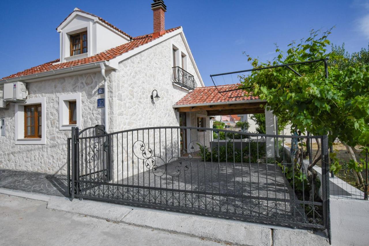 House For Rent Leila Villa Sibenik Ngoại thất bức ảnh